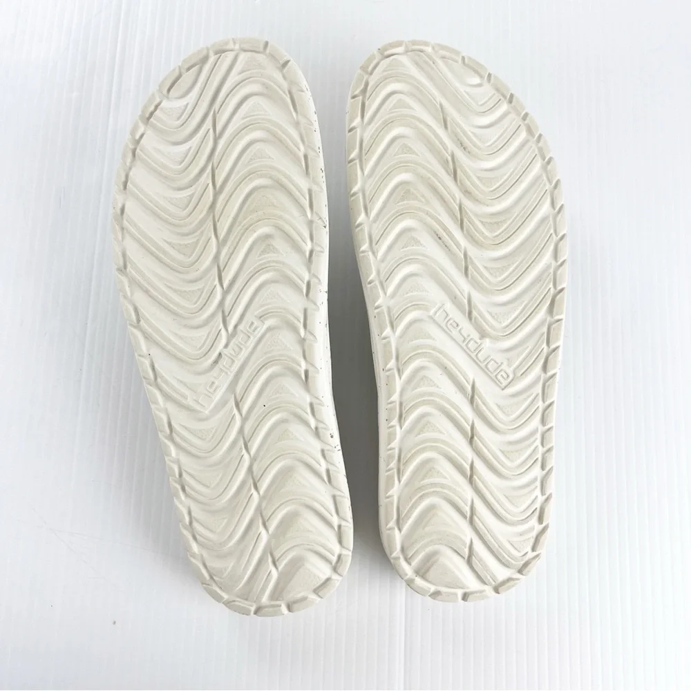 Hey Dude Flinn Sox Brown Slip On Thong Flip Flop Sandals Shoes - Picture 6 of 6